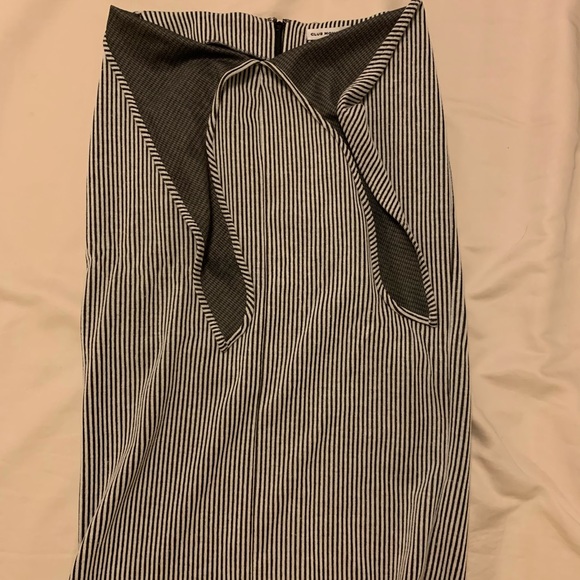 Club Monaco skirt - Picture 3 of 3